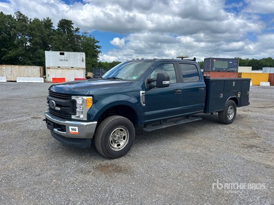 2017 Ford F-350 XL 4x4 Crew Cab Utiliteits vrachtwagen