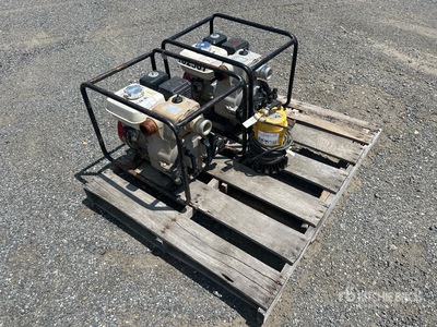 Quantity of (2) 2011 Tsurumi EP3T50HA Skid-Mounted Pompe à eau