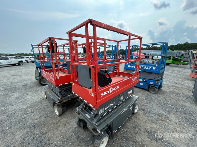 2020 Skyjack SJIII-3219 Electric Scissor Lift