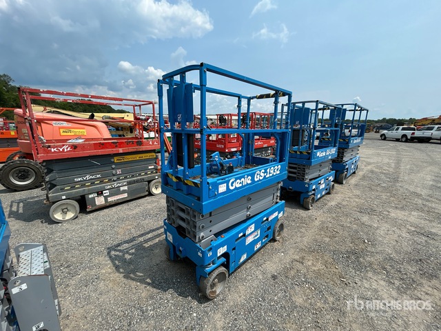 2021 Genie GS-1932 Electric Scissor Lift