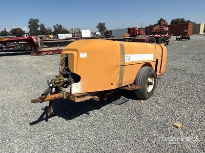John Shearer AF4 31 S/A Pull-Type Sprayer