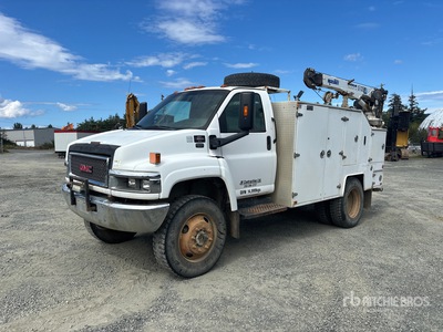 2007 GMC C5500 4x4 Service Truck