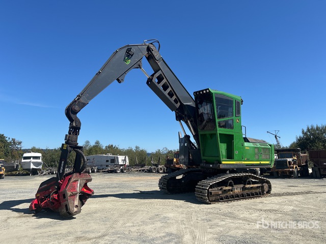 2019 John Deere 3156G