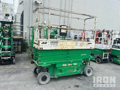 2017 JLG 2632ES Electric Scissor Lift