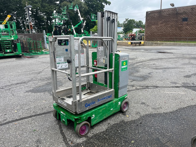 2017 Genie GR-20 Vertical Mast Lift
