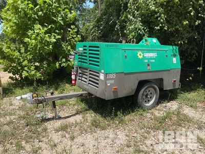 2019 Sullivan D185PDZSB 185 cfm Mobile Air Compressor
