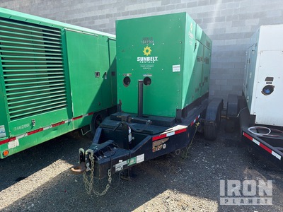 2017 Multiquip DCA-220SSJU4F 220 kVA Mobile Generator Set