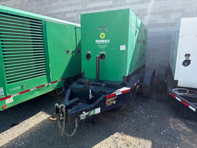 2017 Multiquip DCA-220SSJU4F 220 kVA Mobile Generator Set