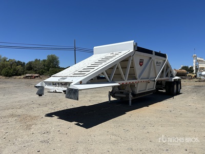 2024 Brazos 40 PITBOSS 40 ft T/A Belly Dump Trailer
