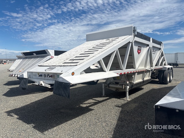 Dump Trailers