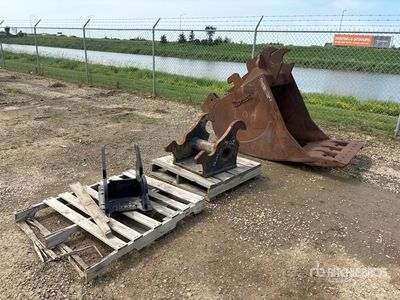 41 in Q/C Digging EFI 15 in. Q/C Digging bucket fits Case CX55, excavator coupler, 20 in. Q/C bucket lugs Godet d'excavatrice