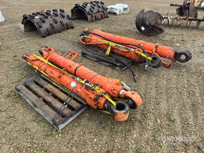 Quantity of (4) シリンダー - Fits Hitachi 550