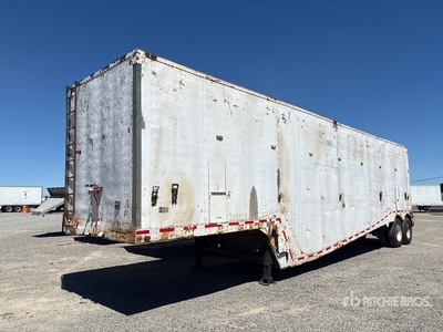 1970 Peerless 45 ft x 102 in T/A Chip Trailer