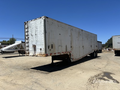 1970 Peerless 45 ft T/A Chip Trailer