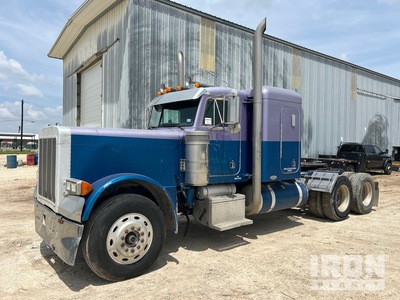 1994 Peterbilt 379 6x4 T/A Slaapcabine Trekker