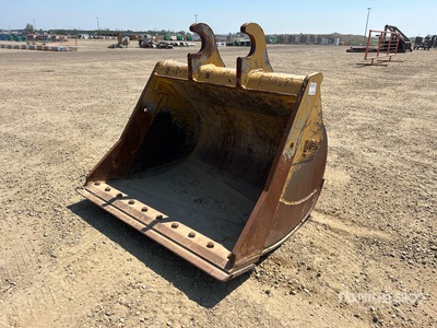 WBM 53 in Q/C Cleanup Excavator Bucket