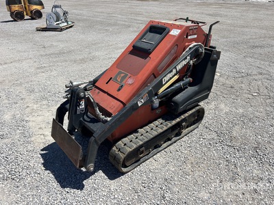 2006 Ditch Witch SK650 Mini Chargeuse sur rails compacte