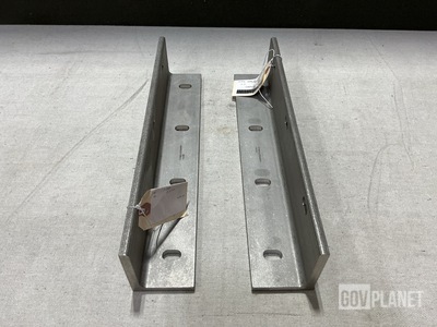 (20) GE L22344P01 Angle Brackets