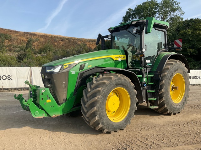 2024 John Deere 8R 370 4WD Tractor
