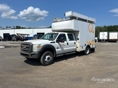 2012 Ford F-550 XL 4x4 Crew Cab Utility Truck