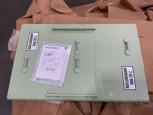 (17) 12465987 Battery Box Covers