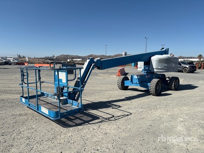 2017 Genie S45 4WD Dual Fuel Podnośnik teleskopowy