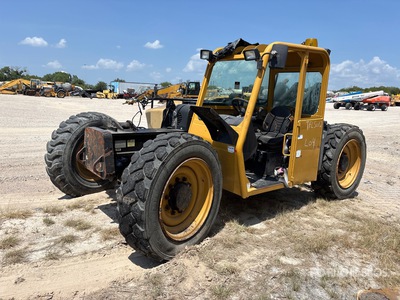 2012 Cat TL642 Teleskoplader (Inoperable)