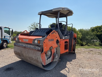 2012 Hamm HD140 Walec dwubębnowy