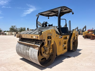 2016 Cat CB64B Compacteur  double bille