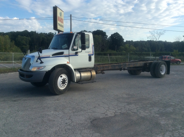 2012 International 4300 Cab & Chassis