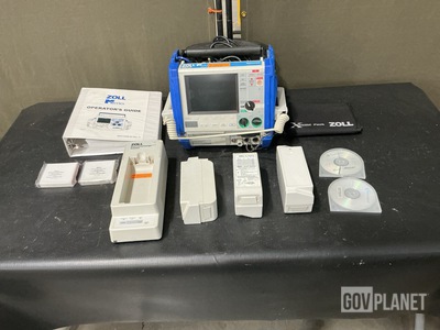 Zoll M Series CCT Defibrillator Monitor-Recorder w/Case