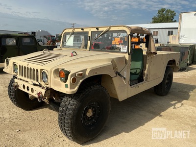 2006 AM General M1097R1 HMMWV 2 Door Soft Top w/Truck Body