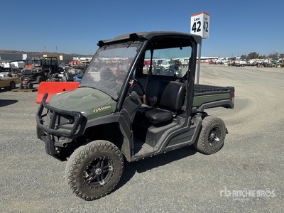 2020 John Deere XUV835M 4x4 Véhicule utilitaire
