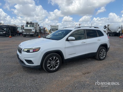 2019 Jeep Cherokee Latitude 2WD SUV
