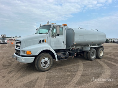 2000 Sterling L9513 6x4 Water vrachtwagen