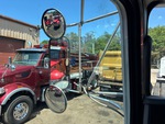 Cab with Mirrors