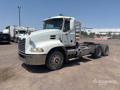 2016 Mack CXU613 6x4 3-Achs Sattelzugmaschine
