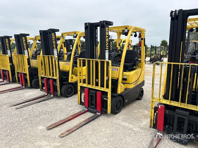 2023 Hyster S30FT 2750 lb Cushion Tire Forklift