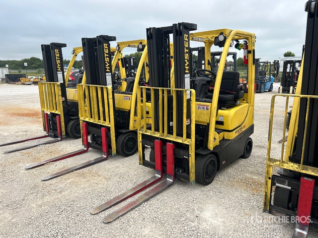 2023 Hyster S30FT 2750 lb Cushion Tire Forklift