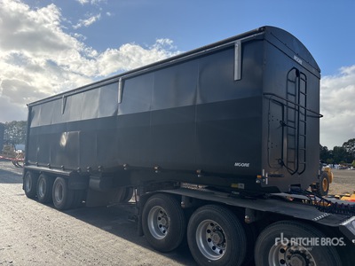 2022 Moore 9.8 m Tri/A Hinterkipper