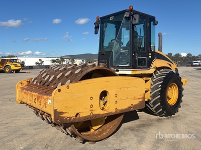 2005 Cat CS-573E Zagęszczarka bębnowa