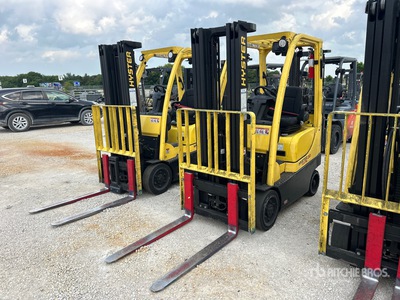 2023 Hyster S30FT 2750 lb Cushion Tire Carretilla Elevadora