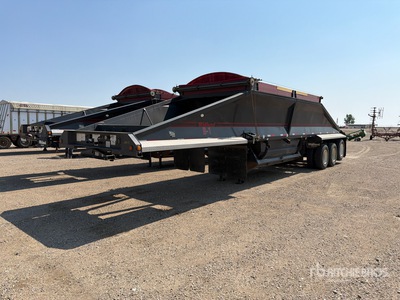 2021 Midland MC2000 42 ft Tri/A Remorque à benne