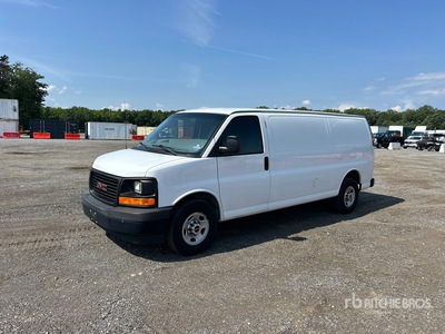 2017 GMC Savana 2500 Cargo Van
