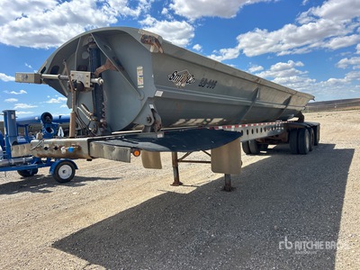 2015 Smithco 32 ft Side Dump Trailer