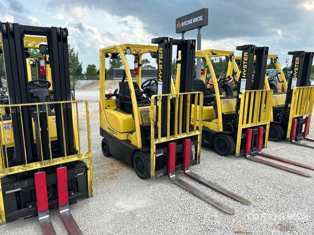 2023 Hyster S30FT Forklift