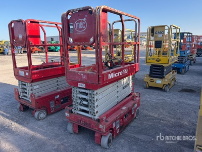 2018 MEC Electric Plateforme élévatrice à ciseaux (Inoperable)