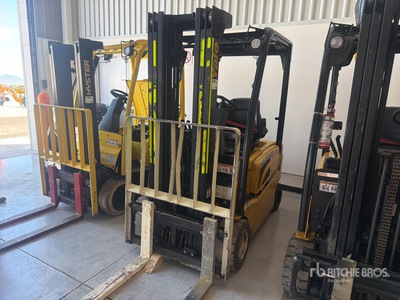 2020 Yale ERP040VFN36TE082 3650 lb Montacargas / Carrelli Elevatori Elettrici