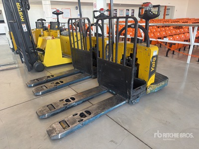 2018 Yale MPE060LVGN24T2748 6000 lb Montacargas de Patin / Gato de bandeja