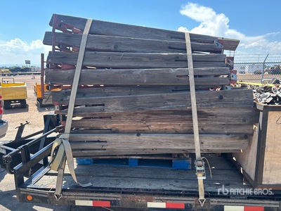 Quantity of (40) C47 Brackets 産業関連 - その他